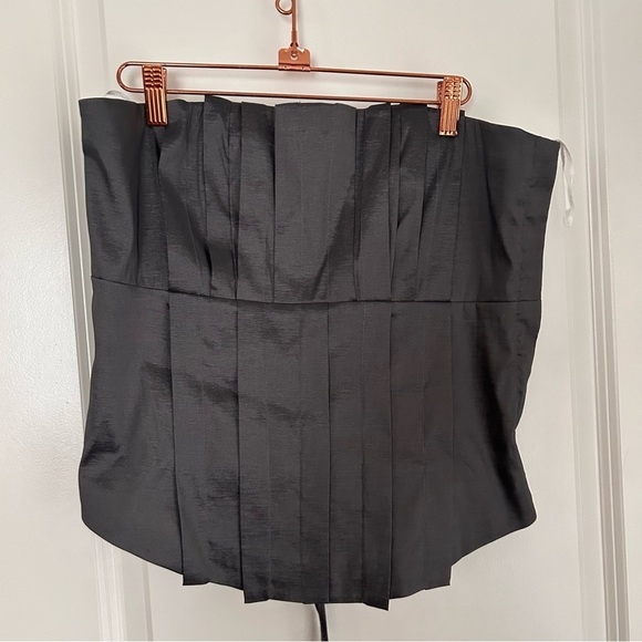 Revolve LPA grey strapless Delfina Corset Top in Charcoal - Picture 4 of 5